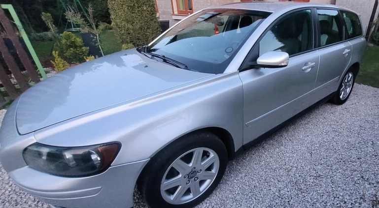 Volvo V50 cena 23600 przebieg: 197100, rok produkcji 2005 z Szczyrk małe 301